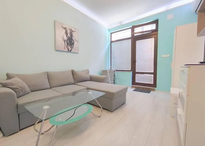 Apartman Mony Várna